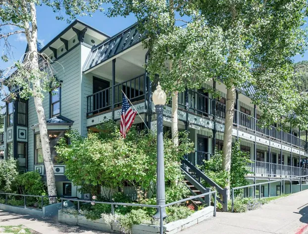 The Victorian Inn hotel detail image 1