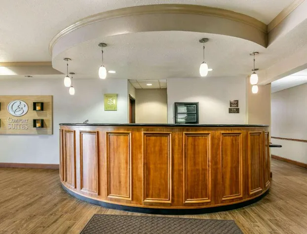 Comfort Suites Hopkinsville near Fort Campbell hotel detail image 2