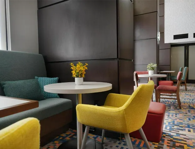 Hampton Inn & Suites Tulsa/Tulsa Hills hotel detail image 2