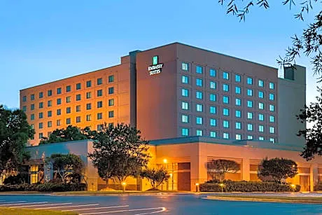 Embassy Suites by Hilton Raleigh Durham Research Triangle hotel hero