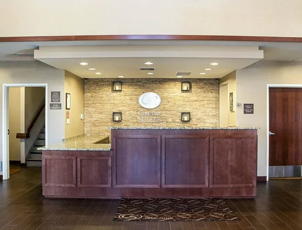 Comfort Suites Fargo Medical Center hotel detail image 3