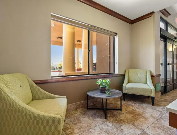 Holiday Inn Express Hotel & Suites Barstow-Outlet Center by IHG hotel detail image 3