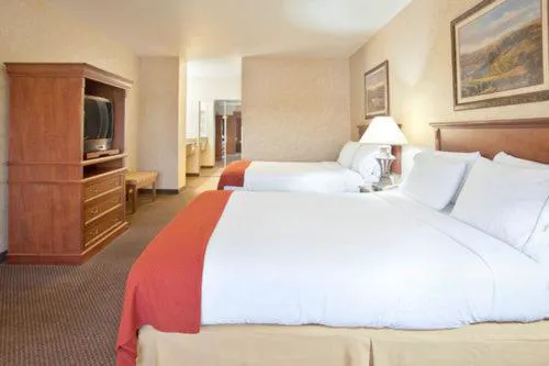 Holiday Inn Express & Suites Barstow - Route 66 by IHG hotel detail image 2