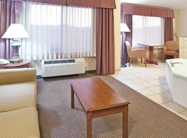 Holiday Inn Express & Suites Barstow - Route 66 by IHG hotel detail image 4