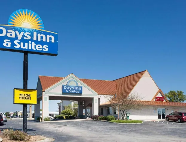 Days Inn & Suites by Wyndham Kokomo hotel detail image 2