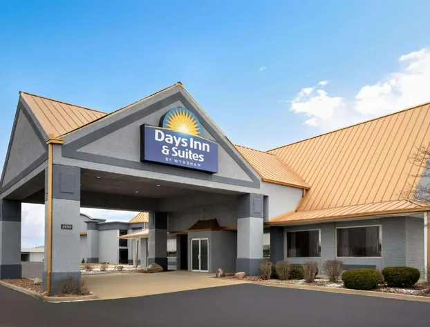 Days Inn & Suites by Wyndham Kokomo hotel detail image 1