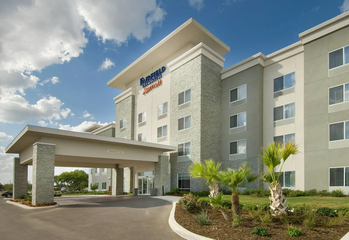 Fairfield Inn & Suites by Marriott New Braunfels hotel hero