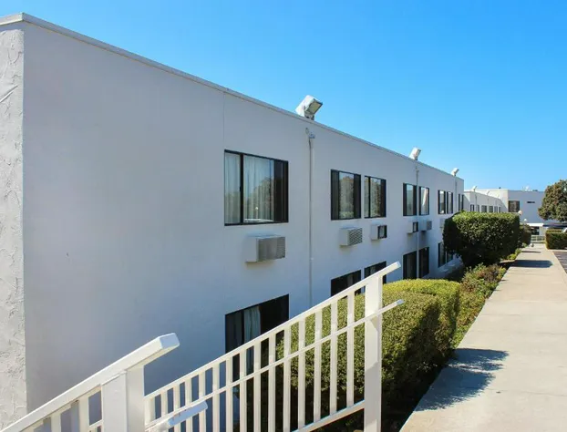 Hampton Inn San Simeon Cambria hotel detail image 4