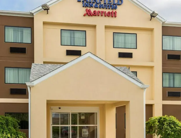 Fairfield Inn & Suites by Marriott Springfield hotel detail image 1