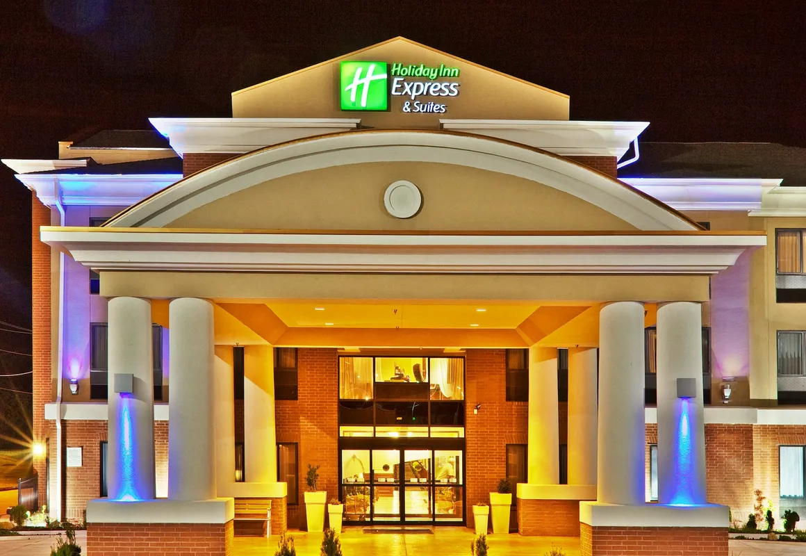 Holiday Inn Express & Suites Ponca City by IHG hotel hero