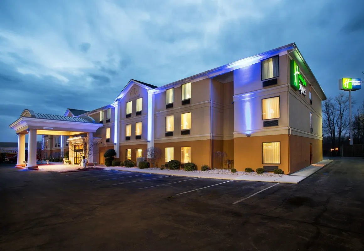 Holiday Inn Express Nicholasville by IHG hotel hero
