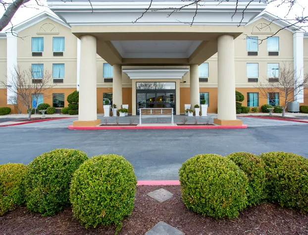 Holiday Inn Express Nicholasville by IHG hotel detail image 2