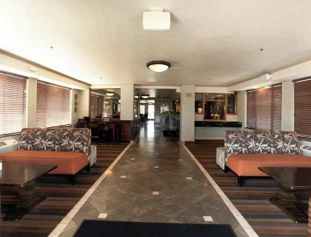 Oxnard Inn Lancaster hotel detail image 4