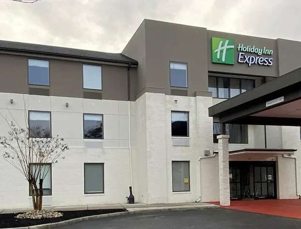 Holiday Inn Express Gloucester by IHG hotel detail image 2