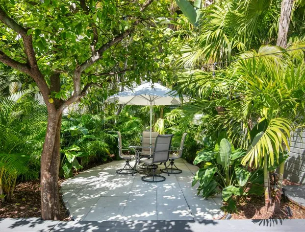 The Southernmost Inn - Adults Only hotel detail image 2