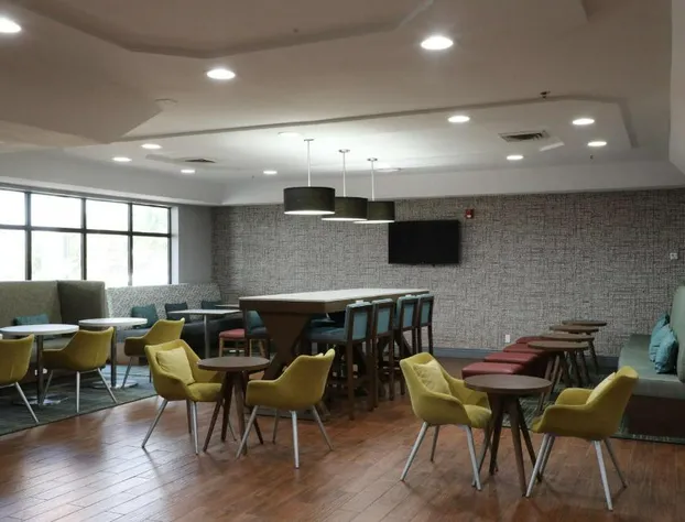 Hampton Inn Hutchinson hotel detail image 4