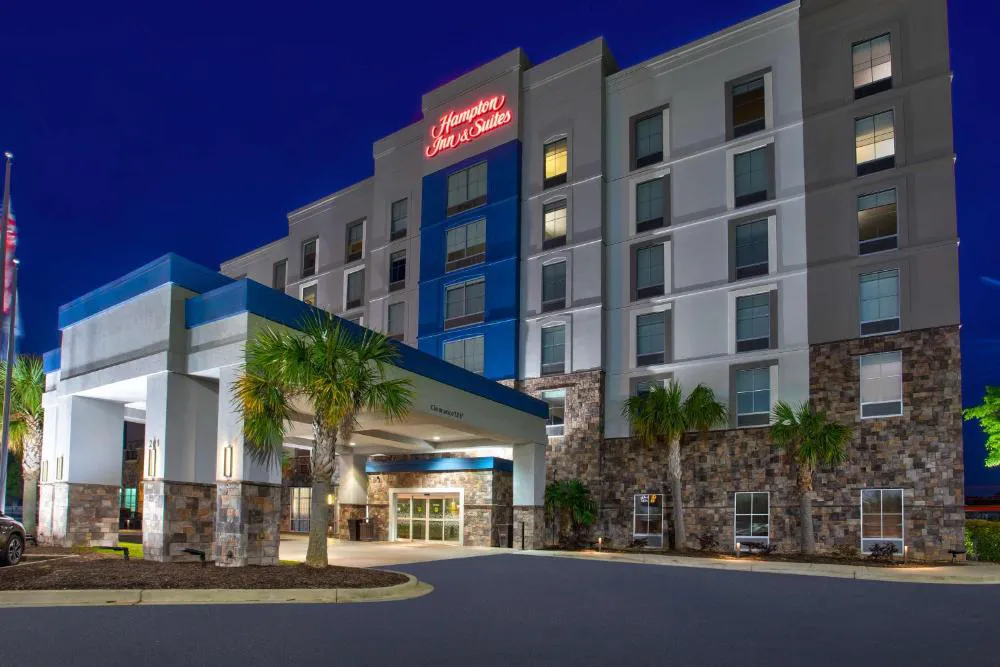 Hampton Inn & Suites Columbia/Southeast-Ft. Jackson hotel hero
