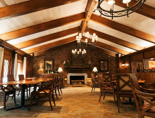 Pine Needles Lodge & Golf Club hotel detail image 4
