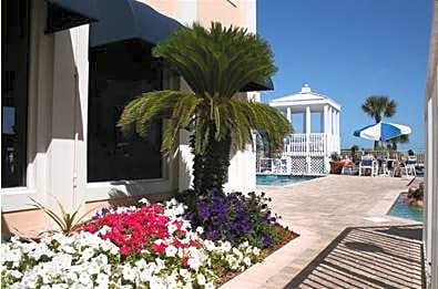 Royal Mansions Resort hotel detail image 1