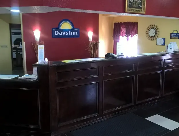 Days Inn & Suites by Wyndham Hutchinson hotel detail image 4