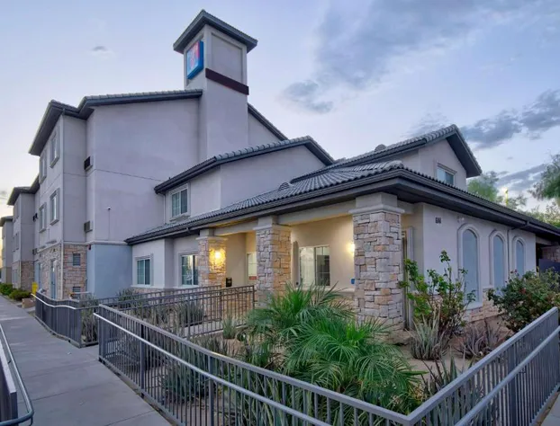 Studio 6 Bakersfield, CA hotel detail image 3