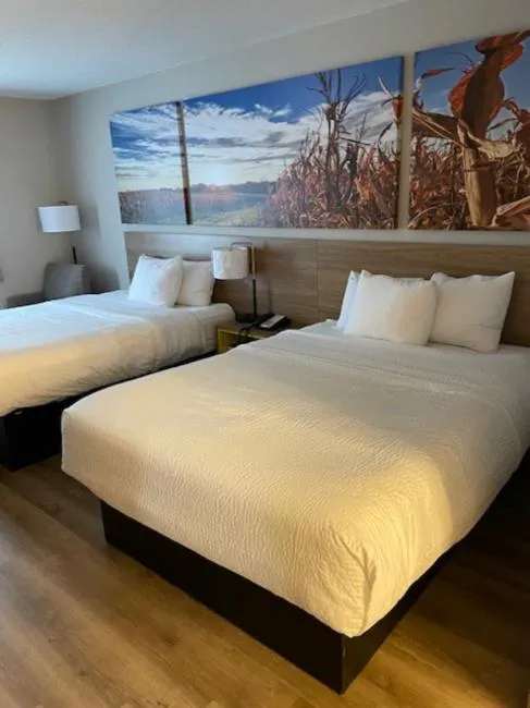 Days Inn by Wyndham Ames hotel hero