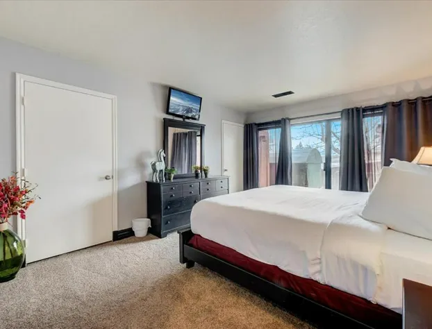 Shadow Ridge by Luxury Mountain Destinat hotel detail image 3