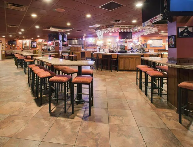 DoubleTree by Hilton Austin, MN hotel detail image 2