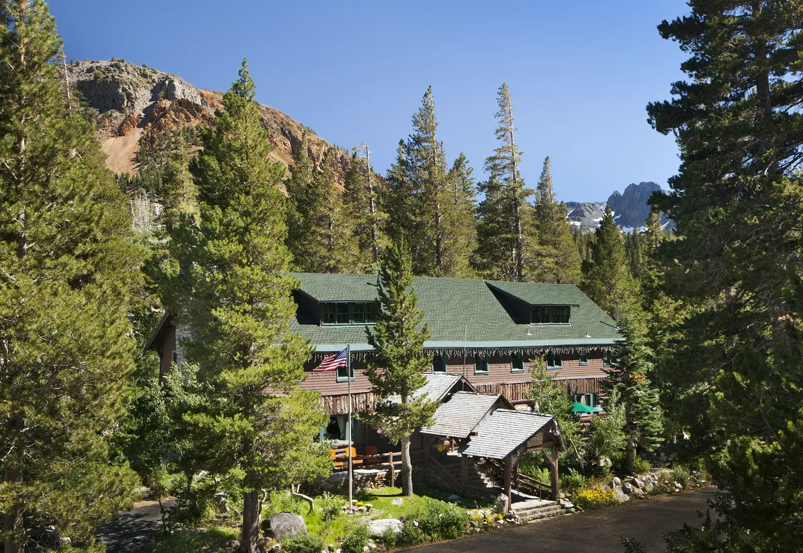 Tamarack Lodge and Resort hotel hero
