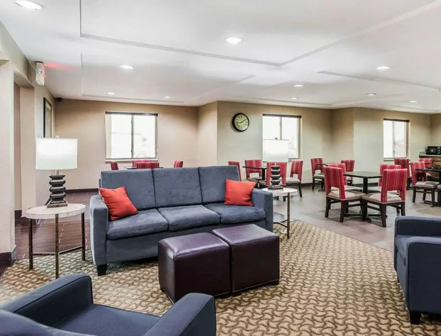 Comfort Inn & Suites Moberly hotel detail image 3