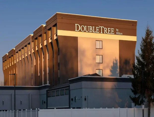 Doubletree by Hilton Monroe Township Cranbury hotel detail image 3