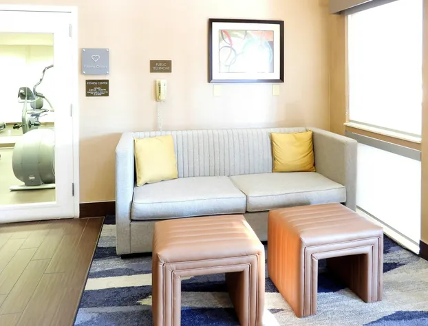 Comfort Suites hotel detail image 4