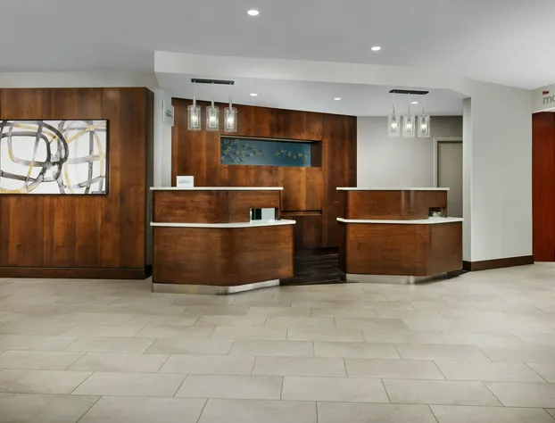 Courtyard by Marriott Manchester - Boston Regional Airport hotel detail image 2