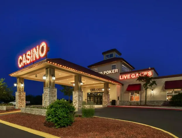 Lakeside Hotel Casino, a Travelodge by Wyndham hotel detail image 1