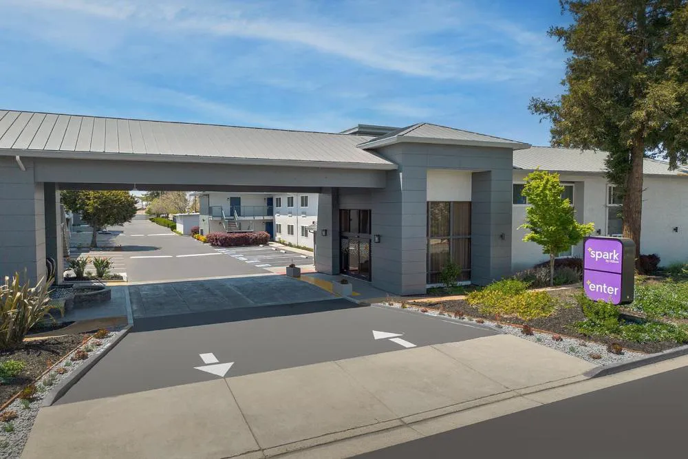 Spark by Hilton San Jose Airport hotel hero