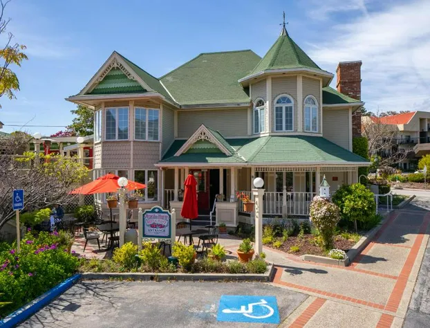 Apple Farm hotel detail image 2