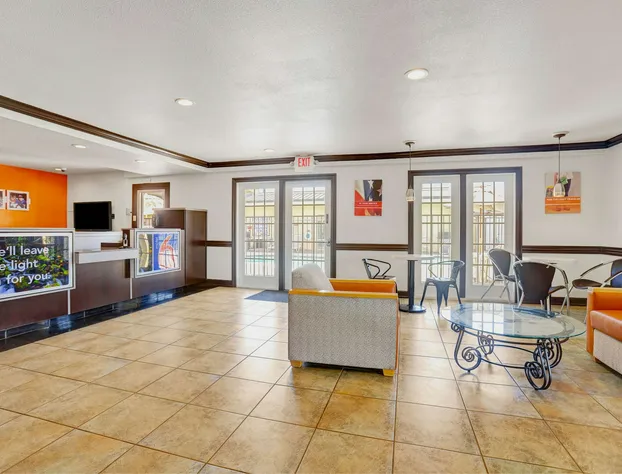 Motel 6 Lodi, CA hotel detail image 3