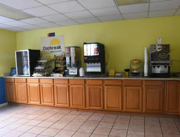 Days Inn by Wyndham Madisonville hotel detail image 3