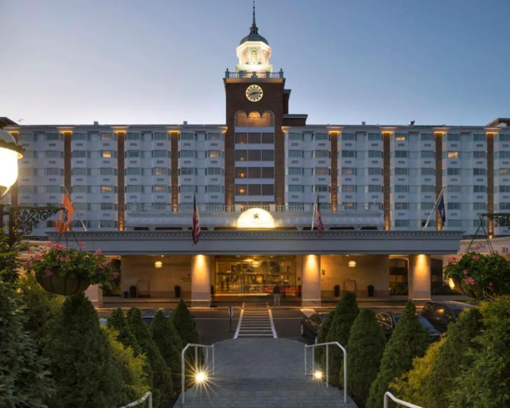 The Garden City Hotel hotel hero