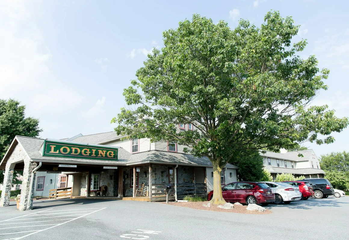 The Country Inn of Lancaster hotel hero
