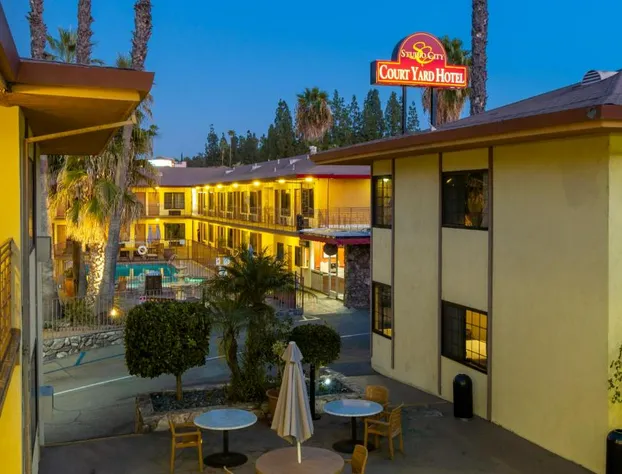Studio City Court Yard Hotel hotel detail image 1