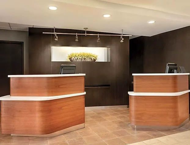 Courtyard by Marriott Topeka hotel detail image 2