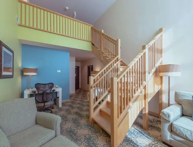 Hotel Skyler Syracuse Tapestry Collection by Hilton hotel detail image 1