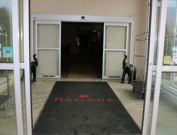 Ramada Hotel & Conference Center by Wyndham Lewiston hotel detail image 1