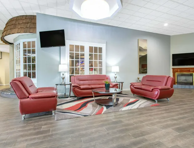 Ramada Hotel & Conference Center by Wyndham Lewiston hotel detail image 2