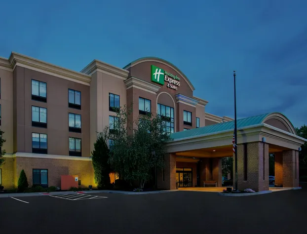 Holiday Inn Express & Suites Rochester Webster by IHG hotel detail image 3
