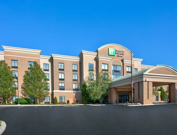 Holiday Inn Express & Suites Rochester Webster by IHG hotel detail image 4