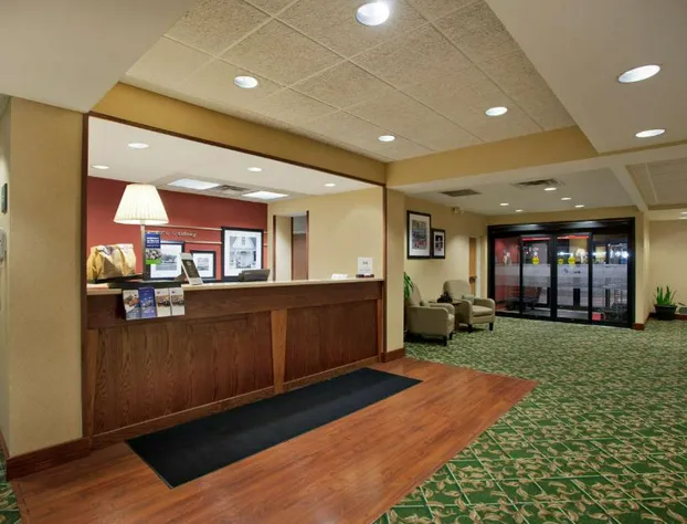 Hampton Inn Sidney hotel detail image 1