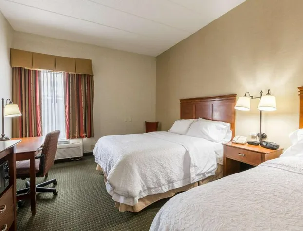 Hampton Inn Sidney hotel detail image 2