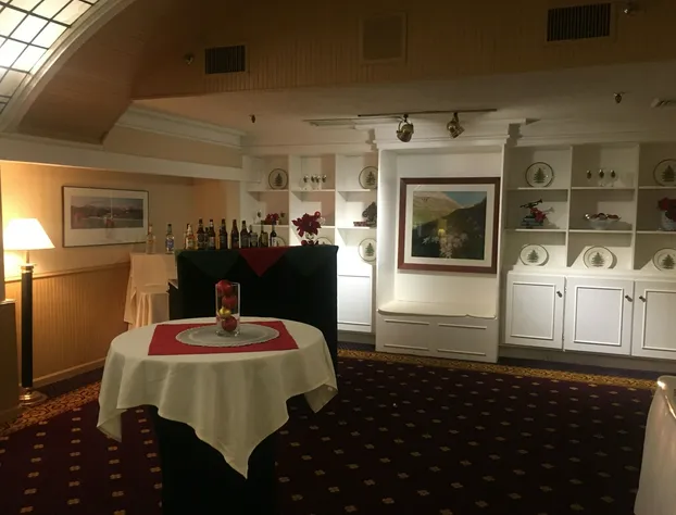 Harvest House Boulder hotel detail image 2